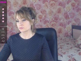 Kuvat RrredQueen cam in private. I like Special commands of lovense