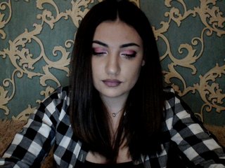 Kuvat KattyCandy Welcome to my room, in public we can just chat, pm-10 tk, open cam - 40 tk, and my name is Maria) and i not collected friends 2500 420 2080 goal of day