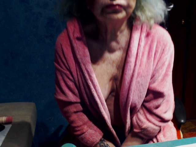 Kuvat milo4ka77 boys,60+ old, i will help you cum!!!latex, gloves, fur coats ........ , chek me out ! camera 40 tocins....friends 7 tocins, private : nude mastrubate,see *****0 tok